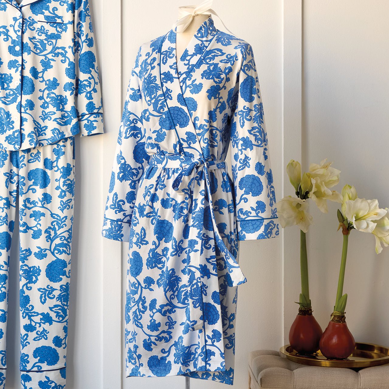 Blue & White Chrysanthemum Robe - Shop-orias