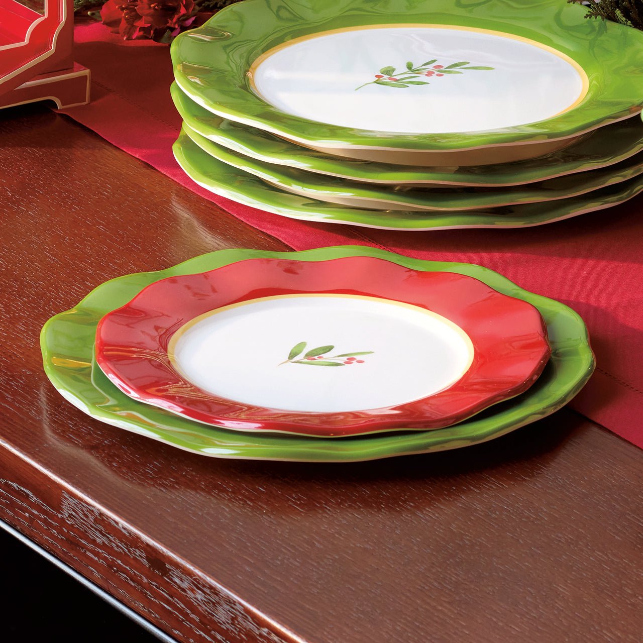 Holly Melamine Salad/Dessert Plates (Set of 4) - Shop-orias