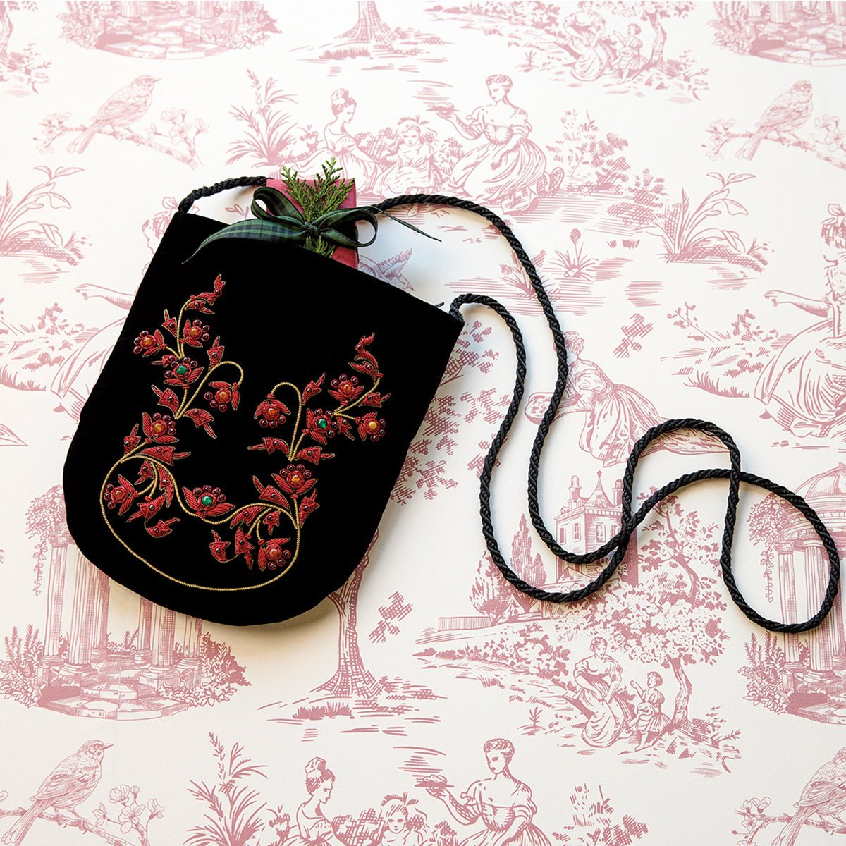 Monticello Embroidered Velvet Evening Bag - Shop-orias