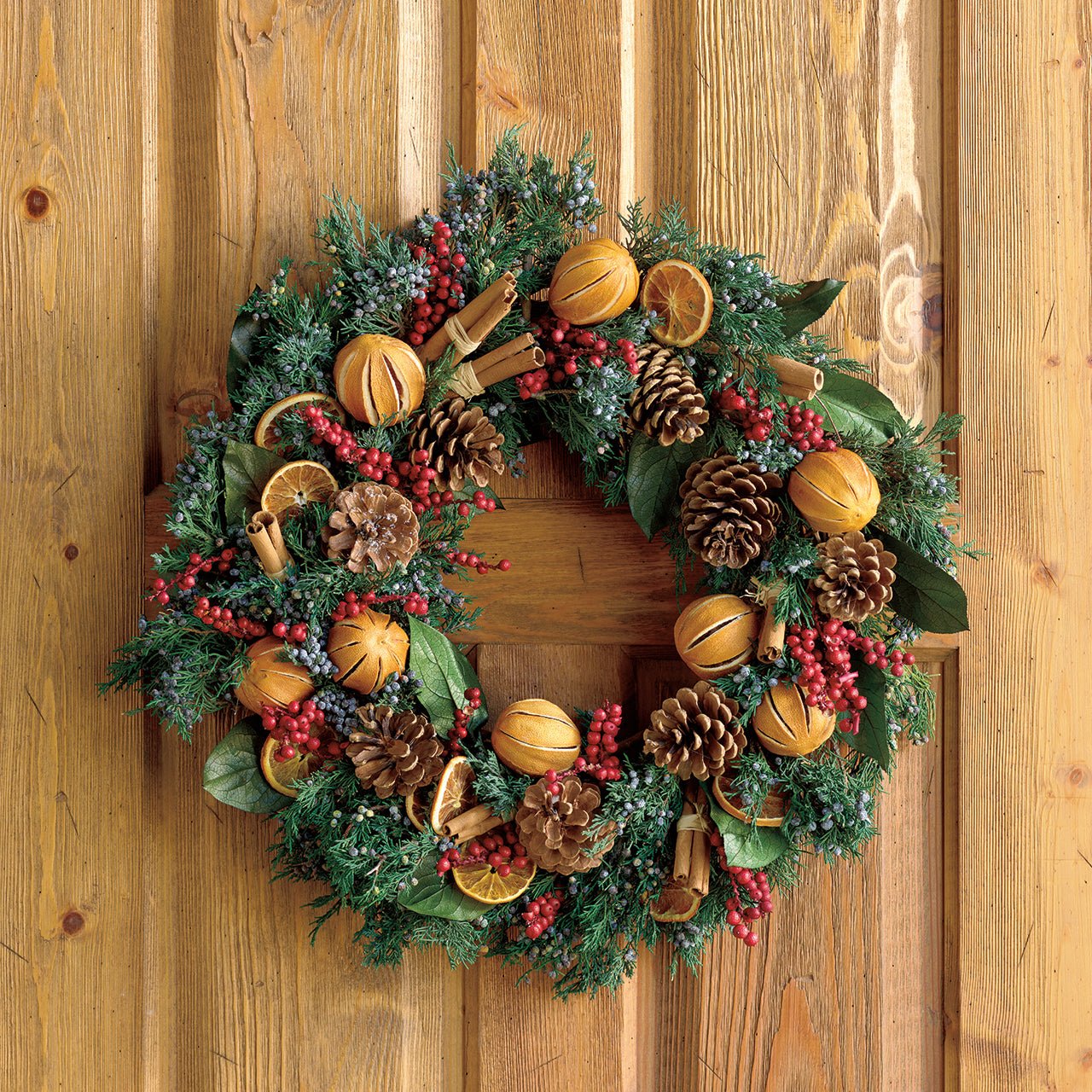 Monticello Evergreen & Oranges Scented Wreath - Shop-orias