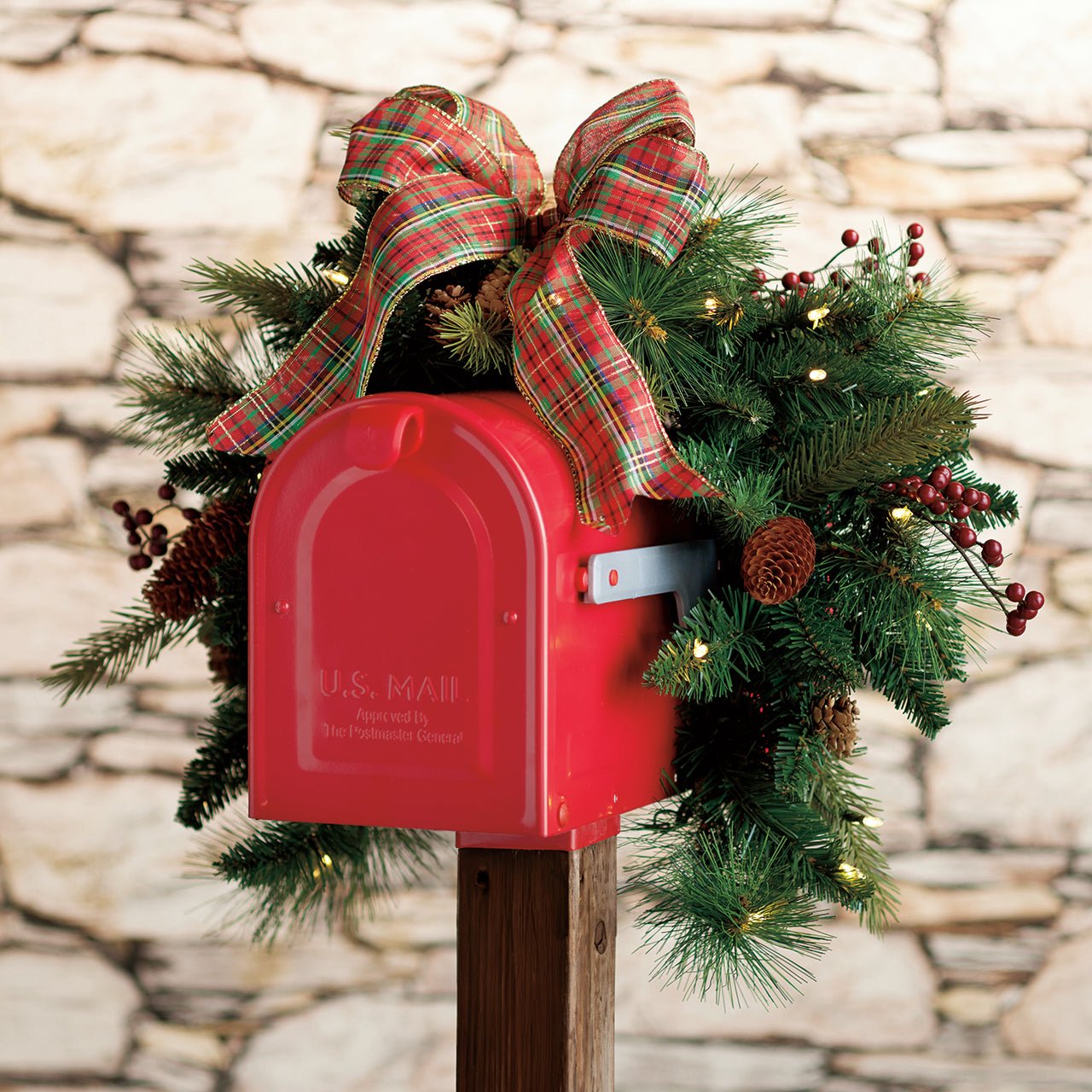 Monticello Lighted Mailbox Swag - Shop-orias