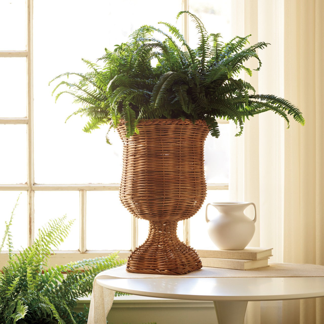 Rattan Urn - Shop-orias