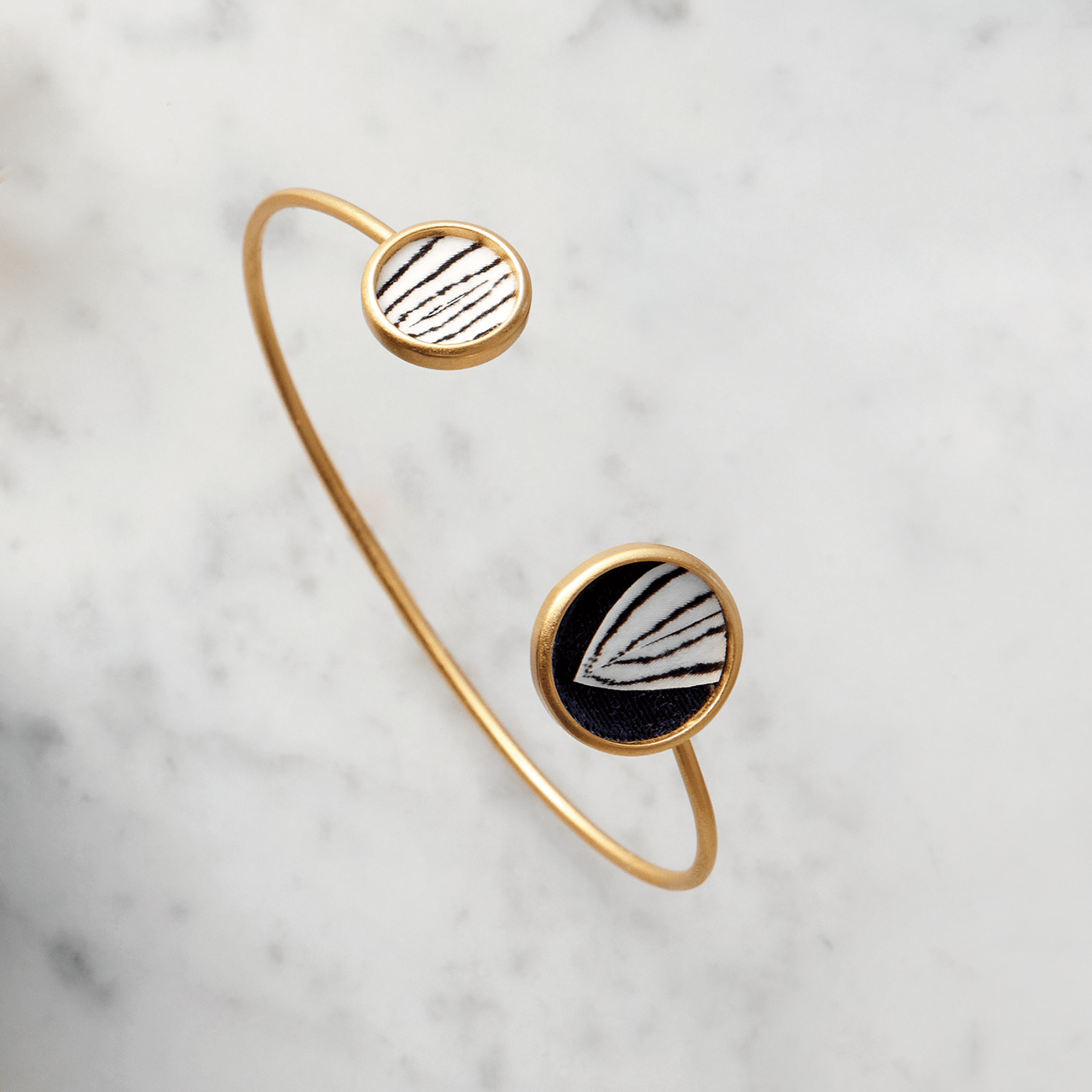 Monticello Feather Bezel Bracelet - Shop-orias