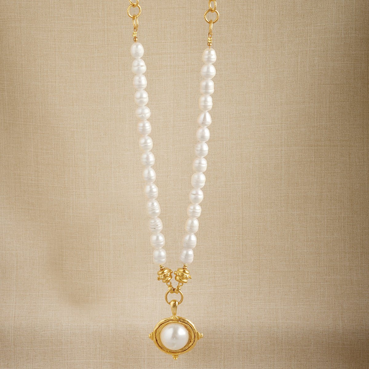 Monticello Portrait Pearl Necklace - Shop-orias
